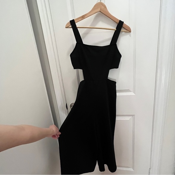 Zara Black Cutout Culotte Jumpsuit - Picture 3 of 7